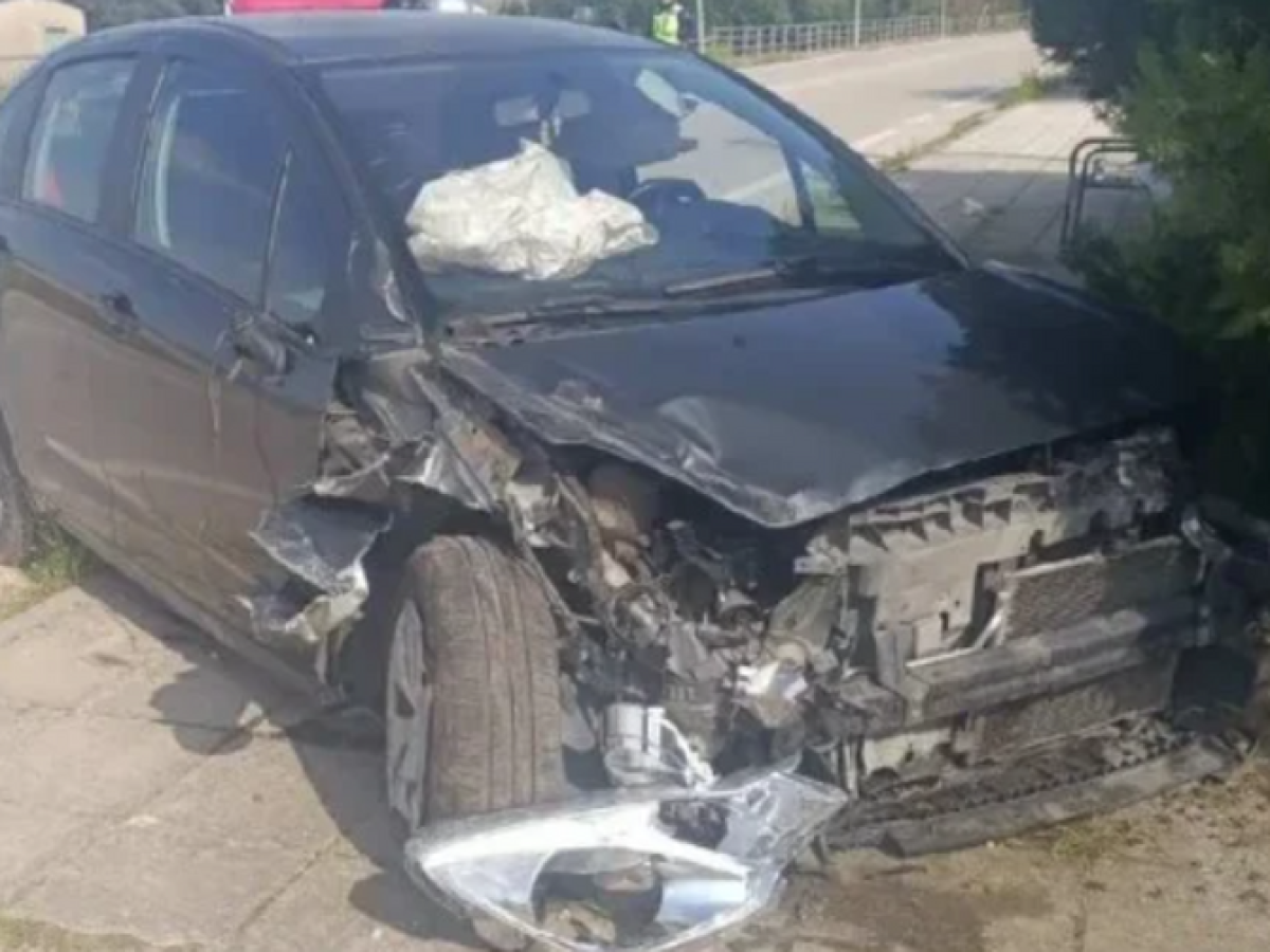 Δυτ. Ελλάδα: Σφοδρή σύγκρουση οχημάτων – Μία γυναίκα τραυματίας