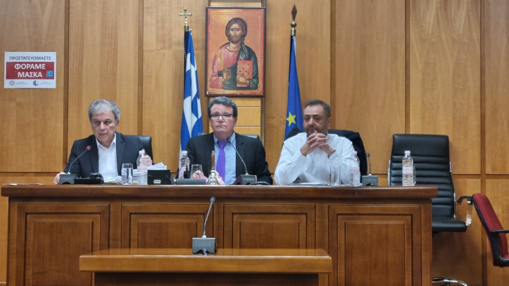 dit.-makedonia-ochi-apo-periferiako