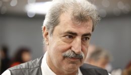 dite-zontana-tin-anichti-politiki-3