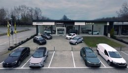 divdemerliotis-nea-epochi-me-Renault