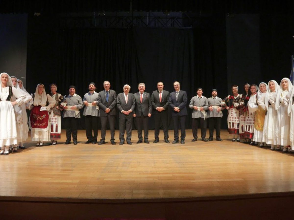 Εκδήλωση αφιερωμένη στην Ελληνική Επανάσταση & βράβευση των αριστευσάντων στις Πανελλαδικές 2025 από τον Δήμο Κορινθίων