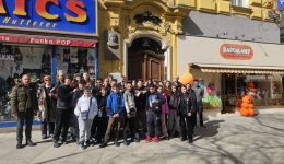 divekpedeftiki-episkepsi-mathitontrion-apo-tin