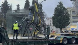 divgiannakopoulos-gia-na-min-lavoume