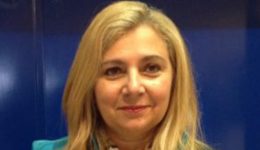 divi-om.-kathigitria-iatrikis-tou