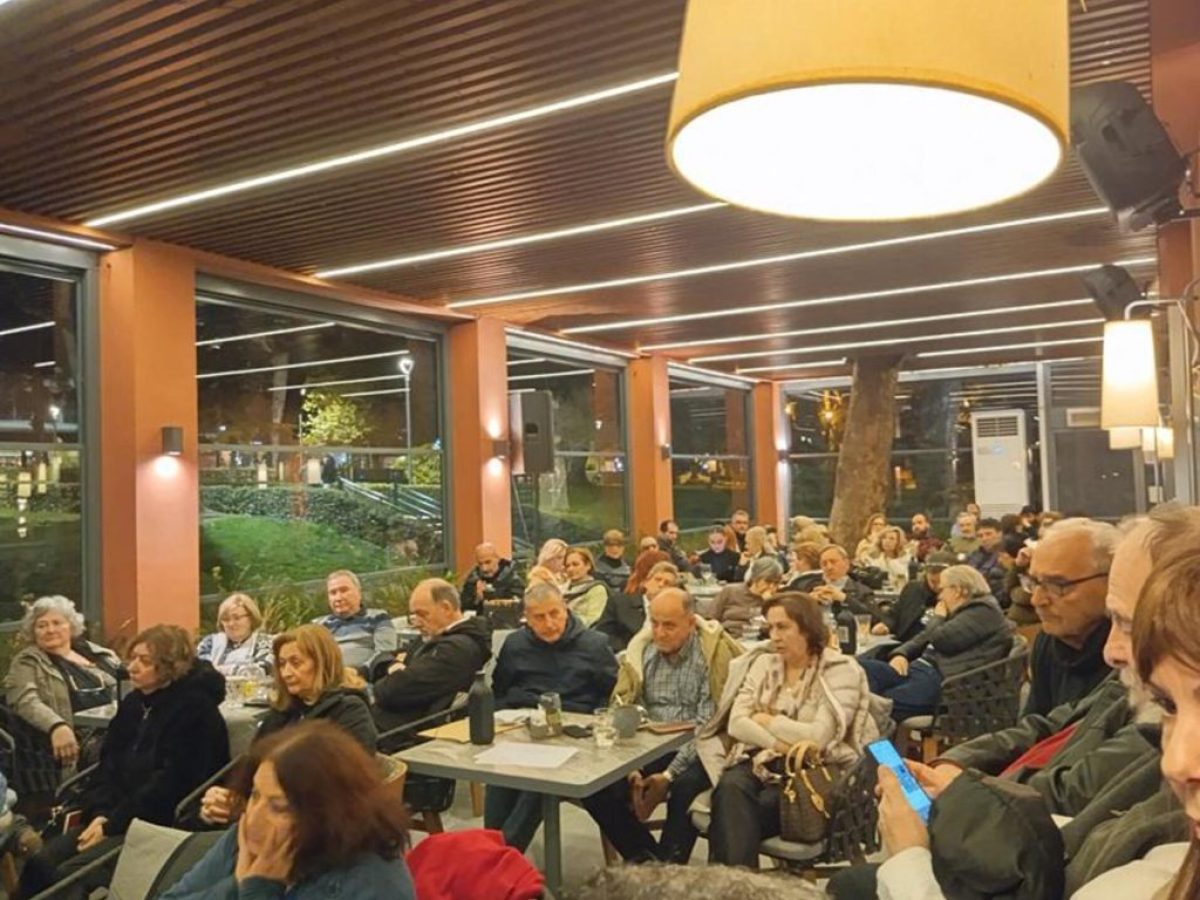 Η ΠΟΙΗΣΗ ΓΙΟΡΤΑΣΕ… ΚΑΙ ΣΤΗ ΝΑΟΥΣΑ AΠΟ ΤΗΝ ‘ΛΟΓΟΤΕΧΝΙΚΗ ΣΥΝΤΡΟΦΙΑ’