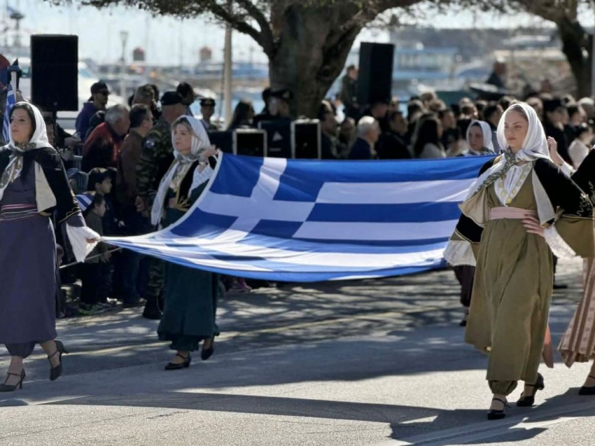 Λαμπροί και φέτος οι εορτασμοί στη Ρόδο για την Ενσωμάτωση της Δωδεκανήσου (εικόνες & video)