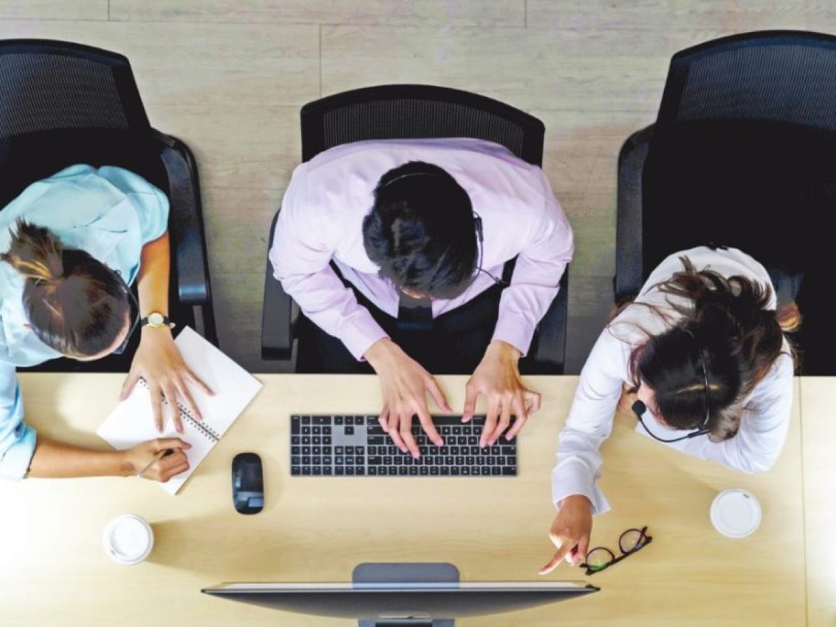 Σύρος: Πρόσκληση για δωρεάν σεμινάριο με θέμα “Social Media & Content Creation –  Boundless Circle” με την Carly Brown