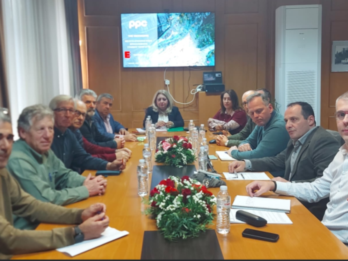 Σύσκεψη μεταξύ Δ. Πύλης, ΠΕ Τρικάλων, & στελεχών της ΔΕΗ στα Τρίκαλα, για την αποκατάσταση πρόσβασης στον οικισμό Γλίστρα