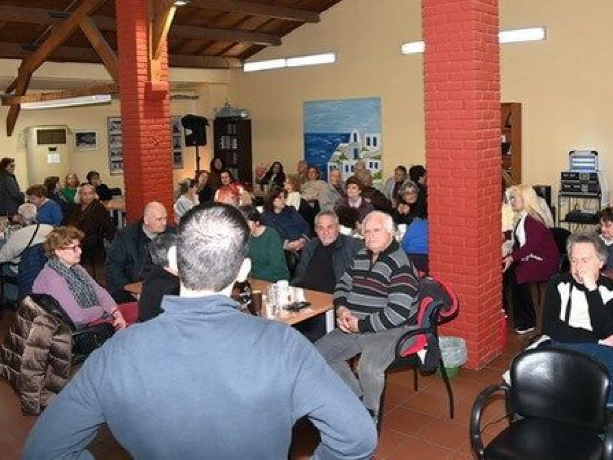 Δράση ενημέρωσης στο Κ.Α.Π.Η. Ταύρου για τις απάτες σε βάρος ηλικιωμένων (εικόνες)