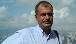 efcharistirio-tis-ikogenias-tou-iatrou-1