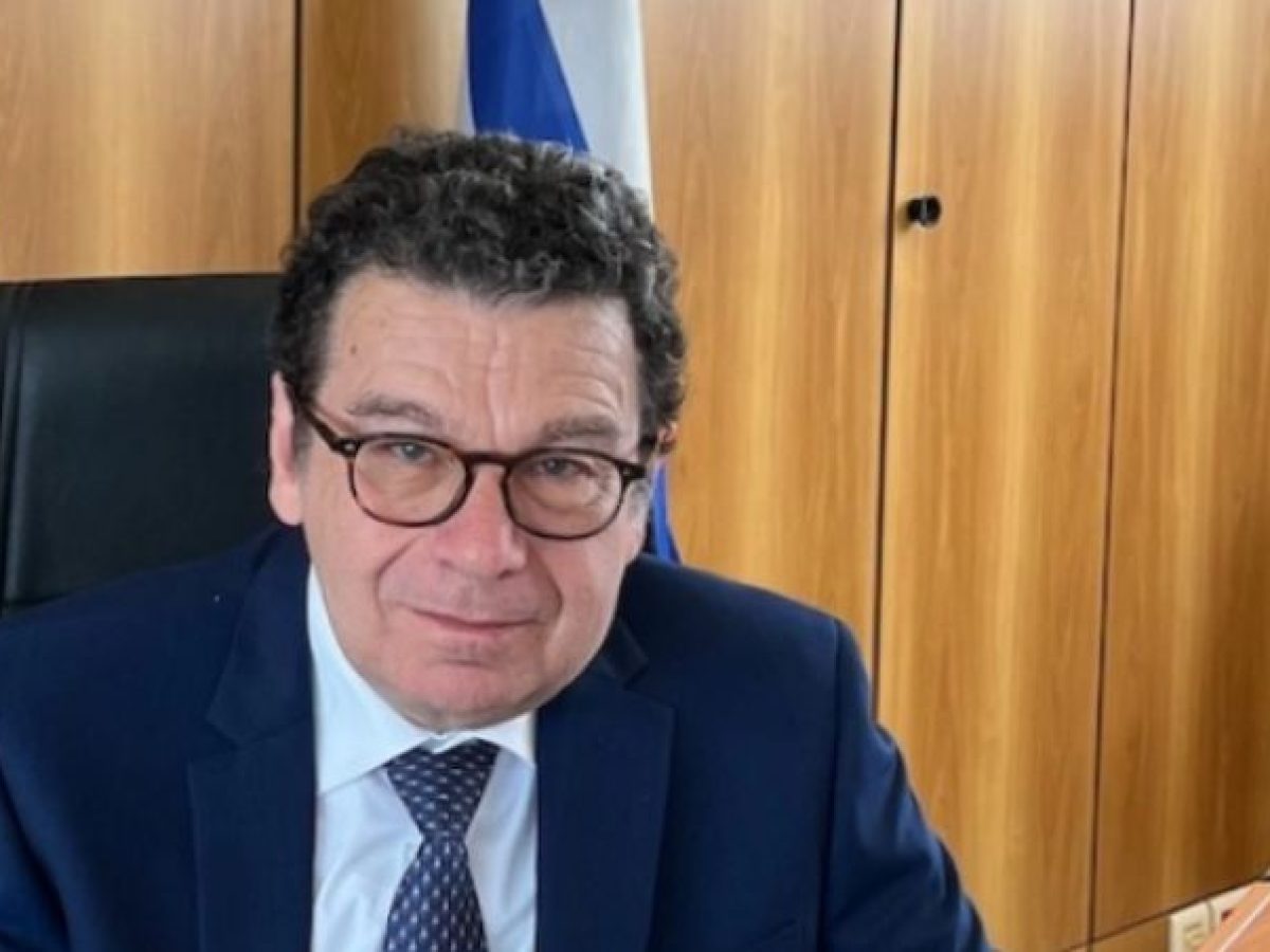 Έφυγε από τη ζωή ο πρώην Περιφερειακός Διευθυντής Εκπαίδευσης Γεώργιος Κόσυβας από τον Τυρό
