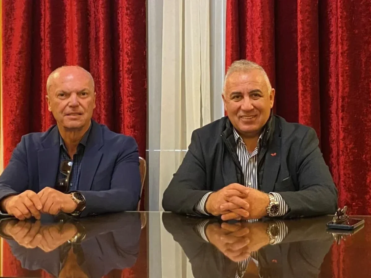 Αιγιάλεια: Συνέντευξη Τύπου Ανδριόπουλου για δημοτικά τέλη και στήριξη της τοπικής κοινωνίας