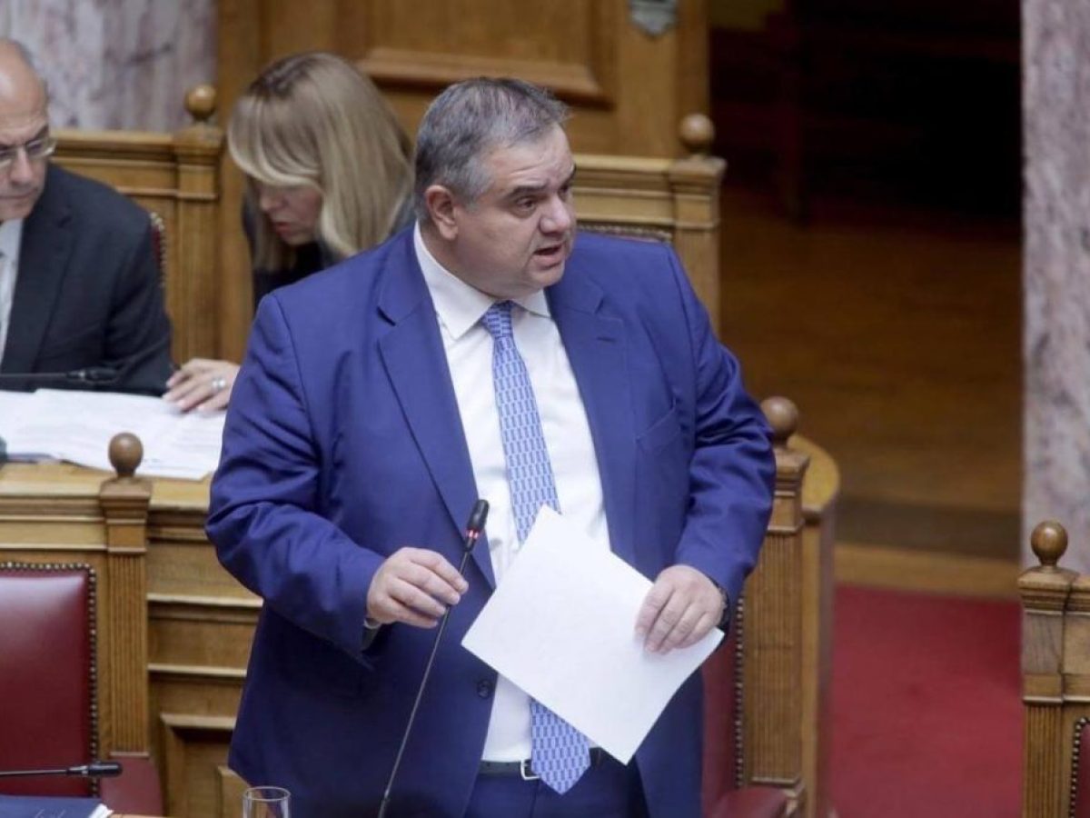 Αίγινα: Προχωρούν οι εργασίες για τον αγωγό νερού