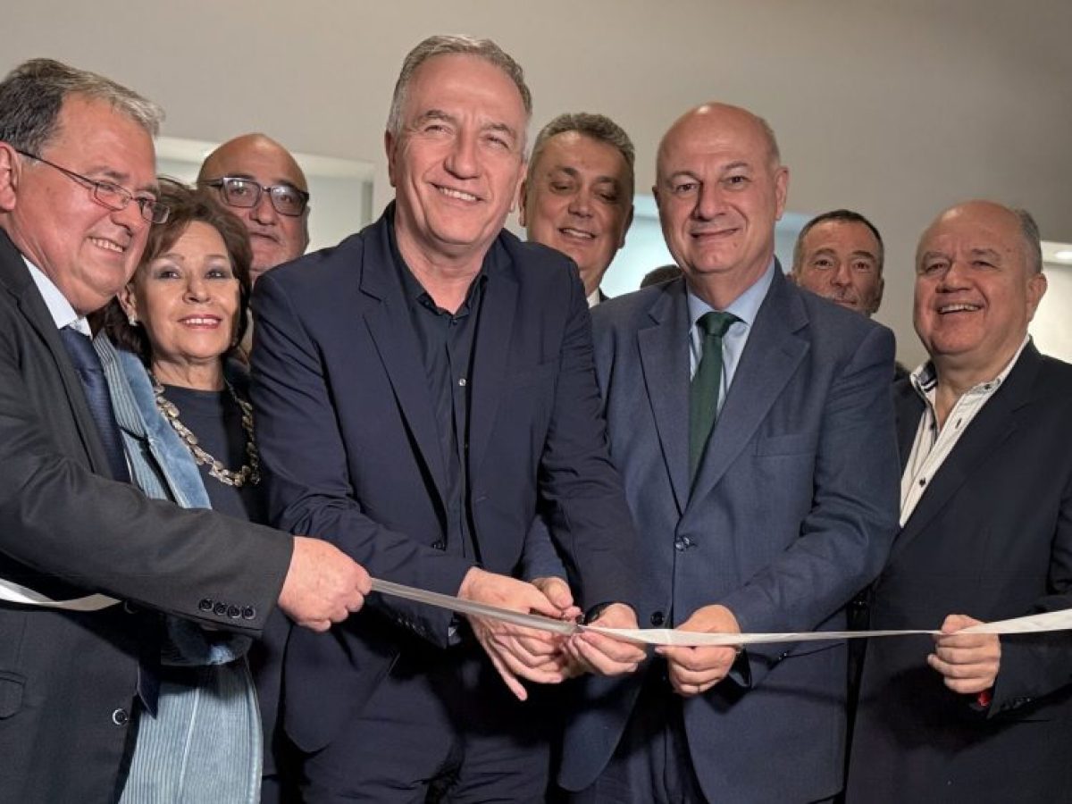 Εγκαινιάστηκε το νέο ερευνητικό Κέντρο Ορεινότητας «ΟΡΟΣ» του ΕΚΕΤΑ στη Λίμνη Πλαστήρα (ΦΩΤΟ)