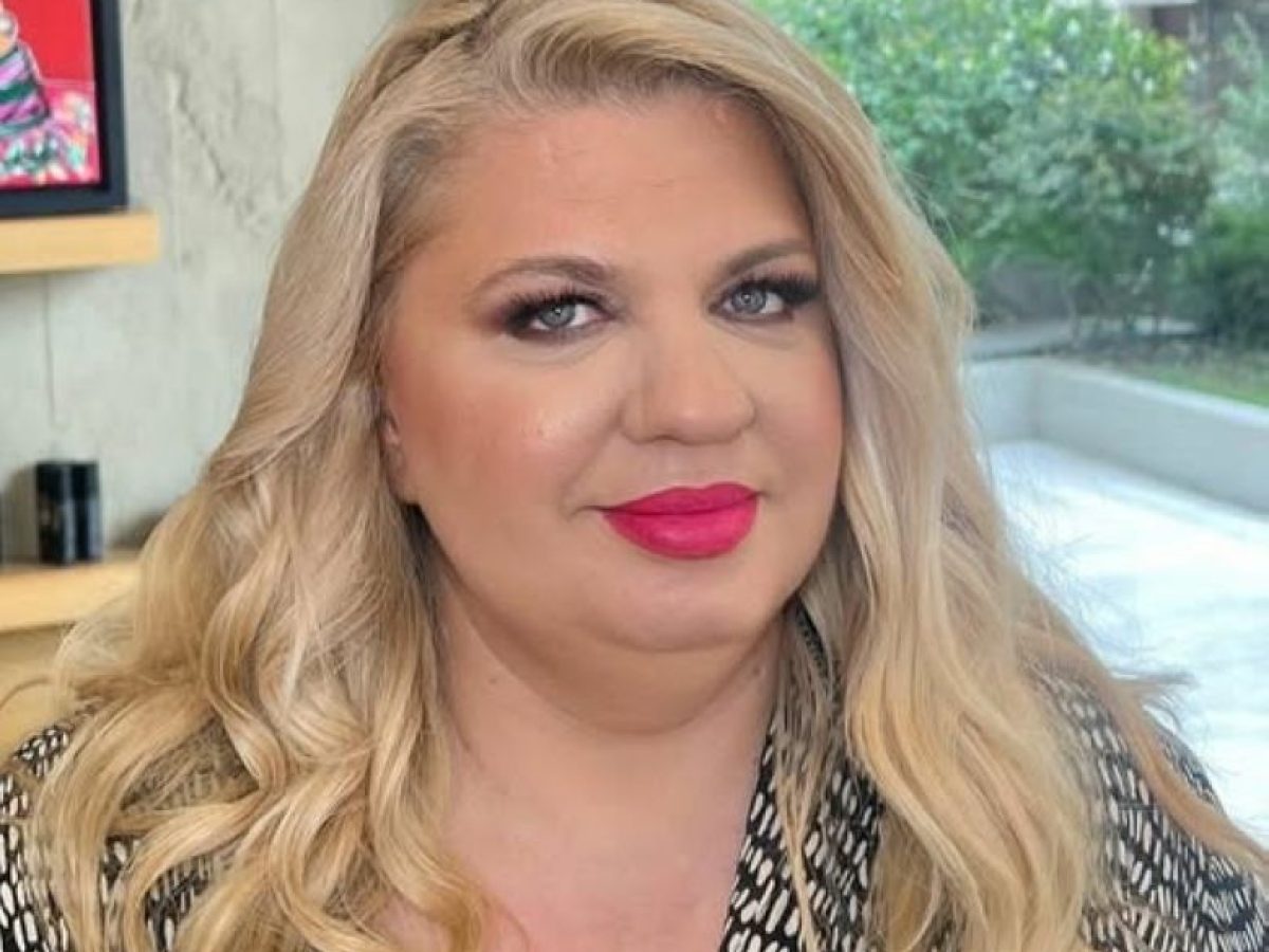 Εγκλωβισμένη στο Ντουμπάι η συντοπίτισσά μας Μαρία Μαλέμη – Όσα αποκλειστικά διηγήθηκε στο ράδιο Σταγών: Τα πράγματα είναι δύσκολα, φοβόμαστε