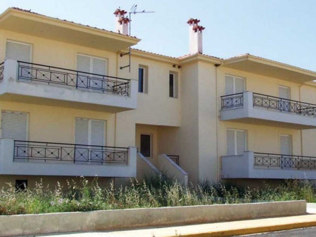 Εκδήλωση του ΚΚΕ για τις Εργατικές Κατοικίες με τον Μ. Συντυχάκη