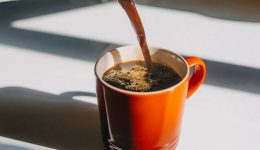 eklise-oristika-akoma-ena-kafe