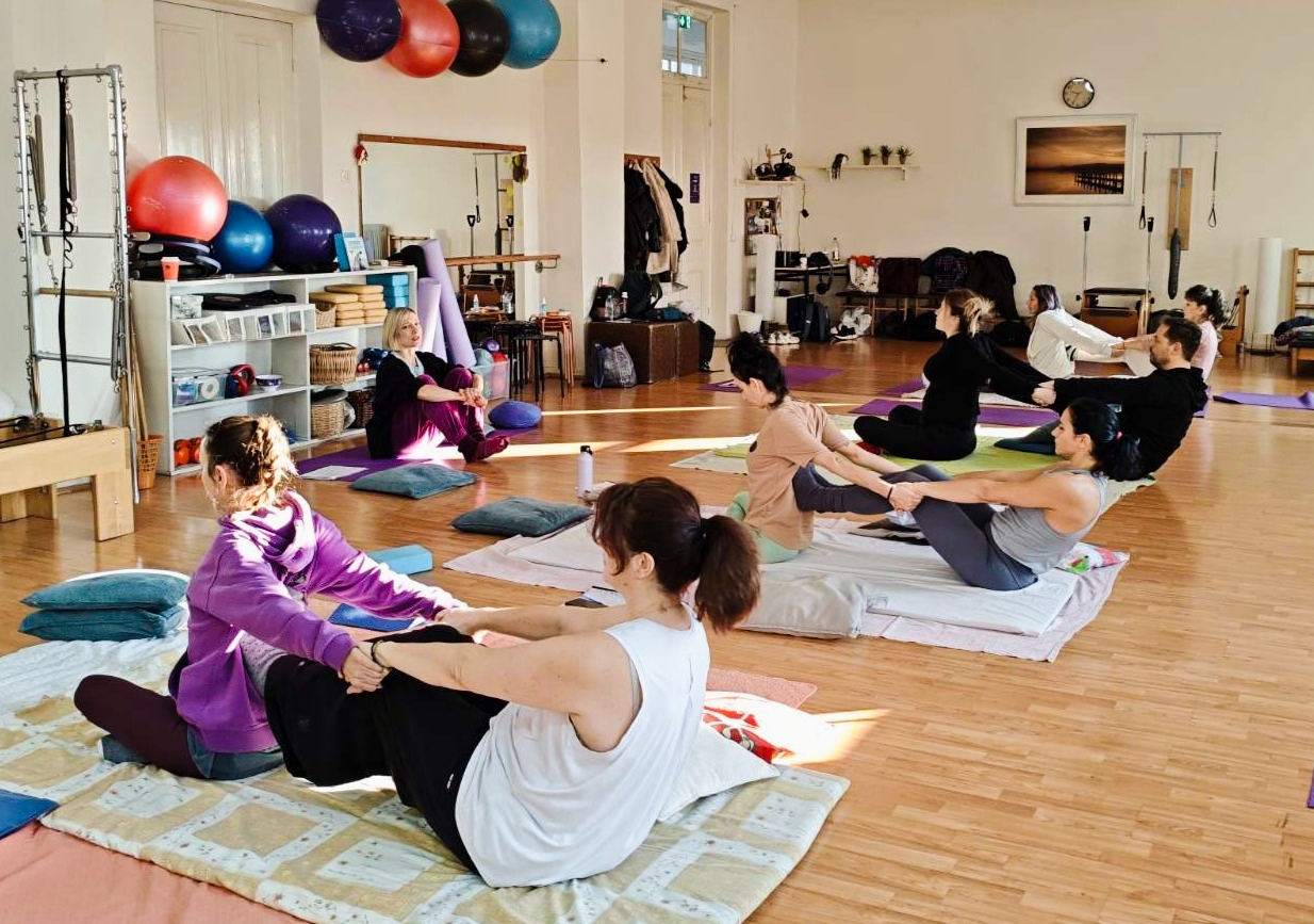 ekpedeftiko-seminario-Thai-Massage