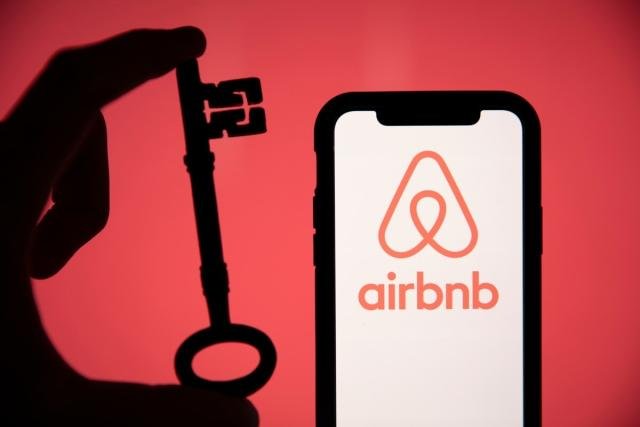 ekrixi-sta-Airbnb-stin-Αlexandroupoli