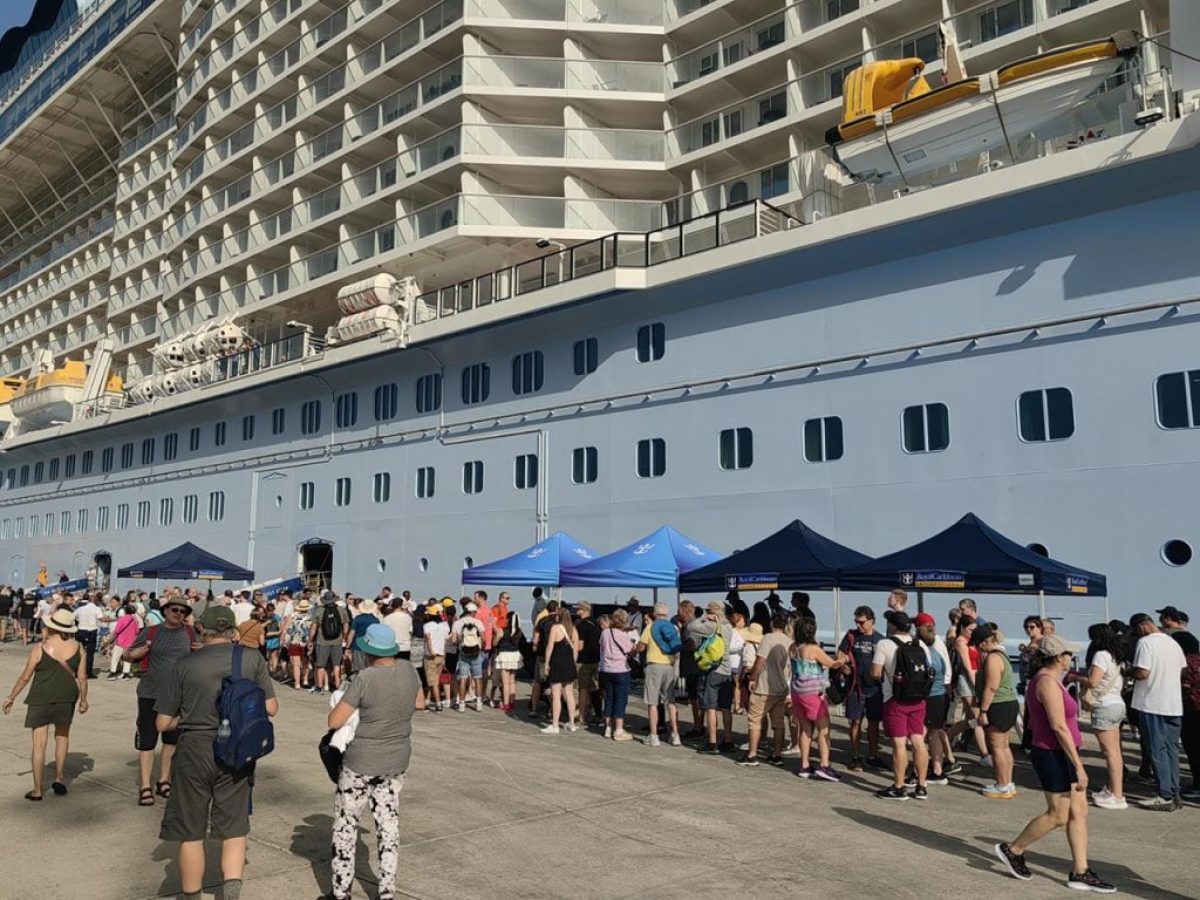 ΕΛΛΑΔΑ: Εντυπωσιακή η άνοδος του λιμανιού της Σούδας στον τουρισμό κρουαζιέρας