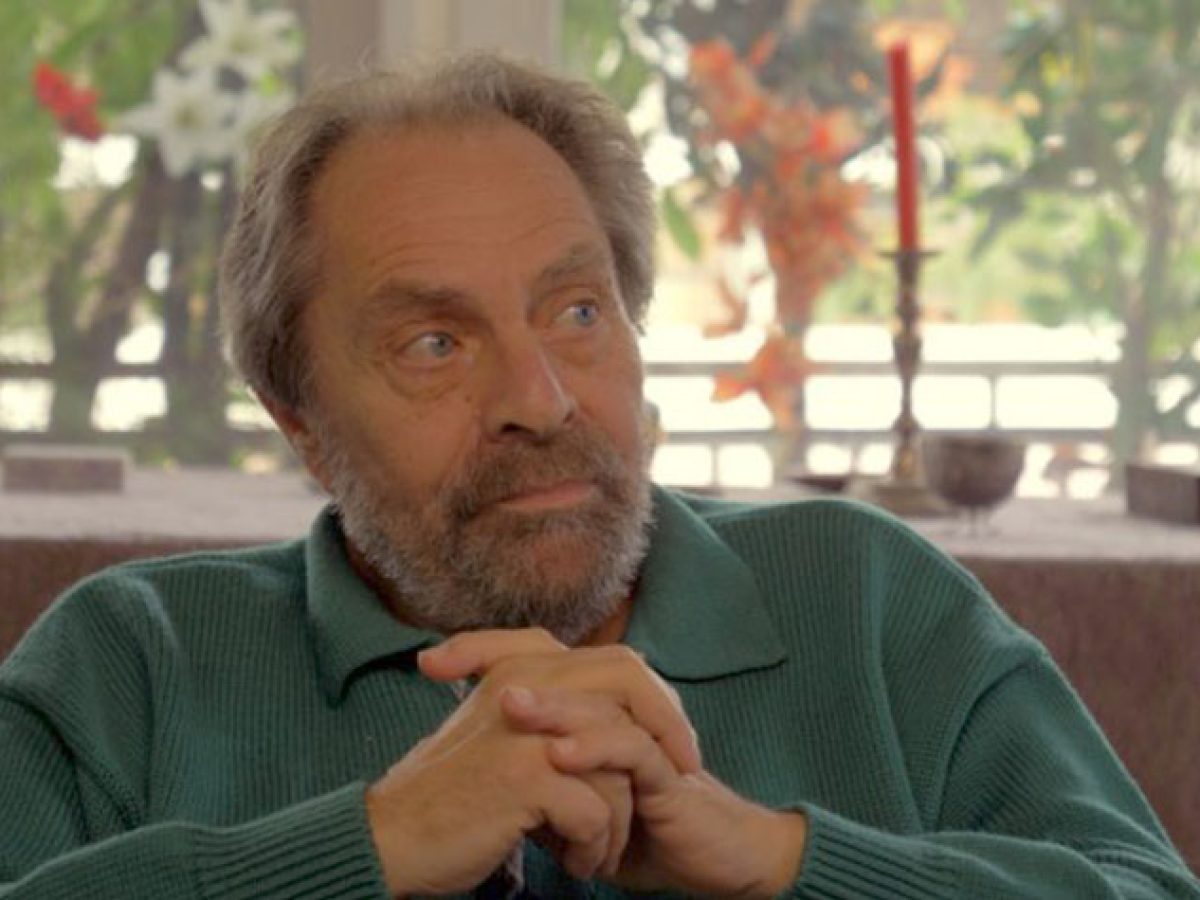 Ένα βιβλίο για τoν Tάκη Καφετζή στο Κέντρο Νεότητας