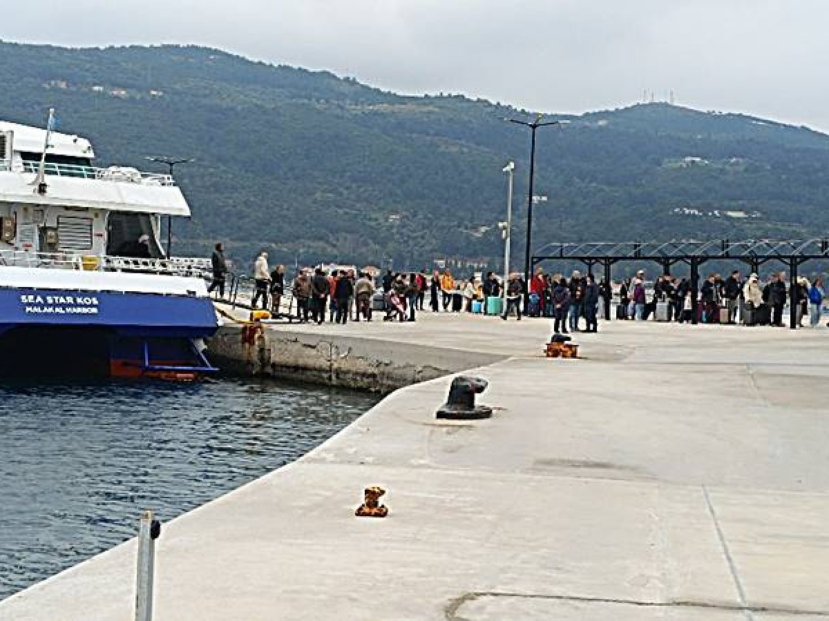 Έναρξη τουριστικής περιόδου με το πρώτο ημερόπλοιο από το Κουσάντασι