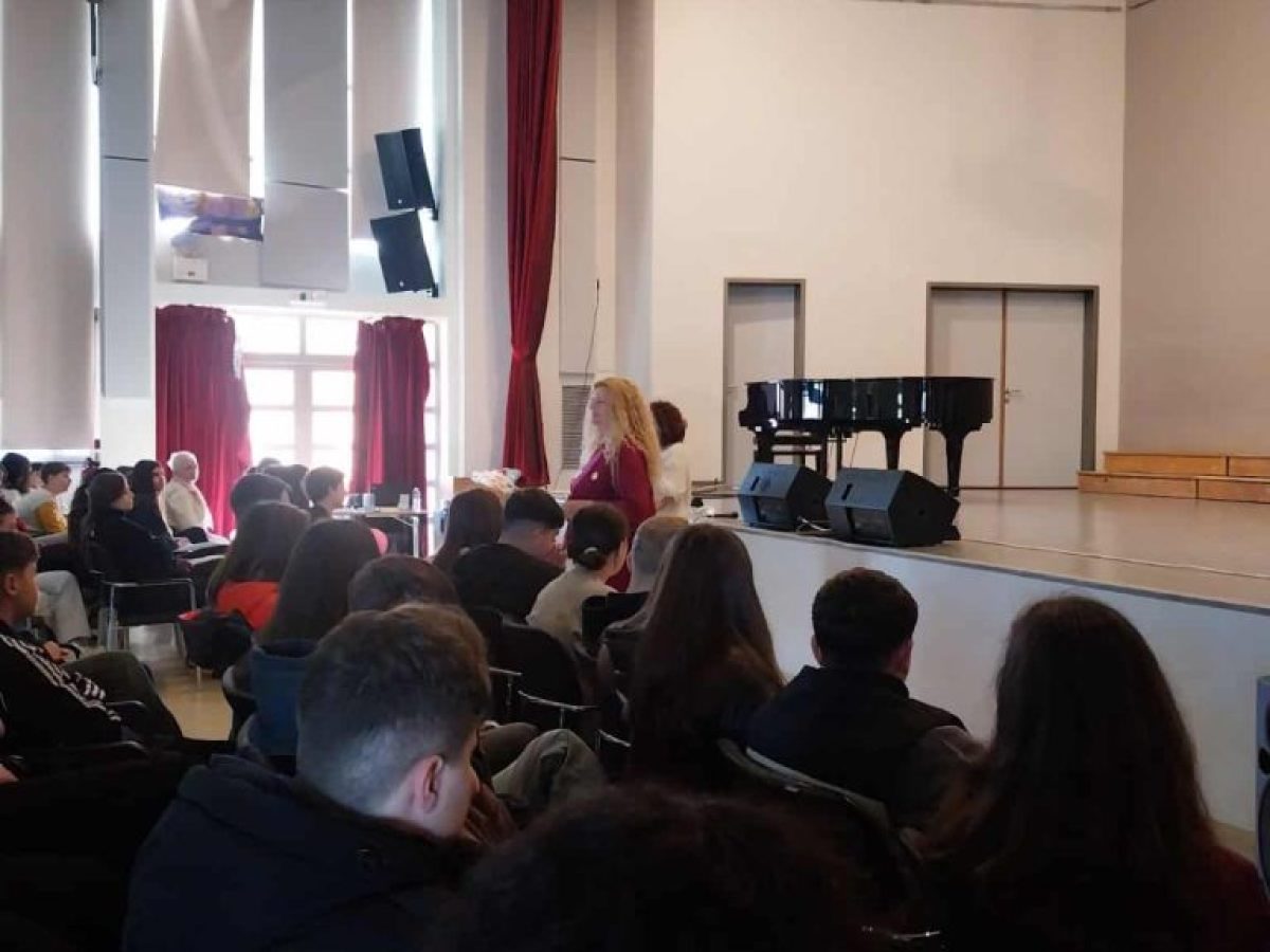 Ενημέρωση για την έμμηνο ρύση στο Μουσικό Σχολείο Τρικάλων