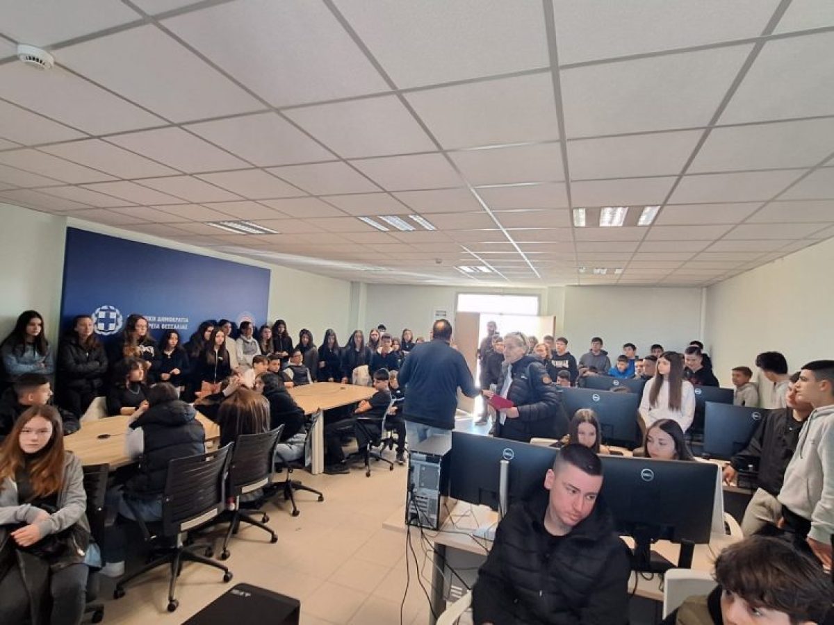 Ενημερωτικές επισκέψεις Σχολικών Μονάδων Δευτεροβάθμιας Εκπαίδευσης  στην Περιφέρεια Θεσσαλίας για θέματα Πολιτικής Προστασίας