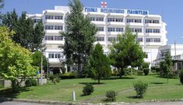 enip-gia-tin-aparadekti-kathisterisi