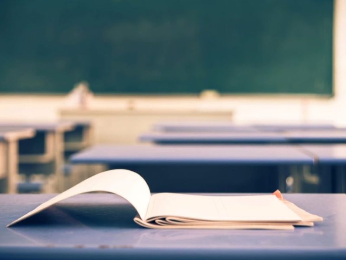 Ένωση Συλλόγων Γονέων και Κηδεμόνων Νέας Σμύρνης: “Συζητάμε για το Εθνικό Απολυτήριο και το μέλλον των παιδιών μας”