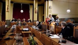 entasi-sto-periferiako-simvoulio-sti
