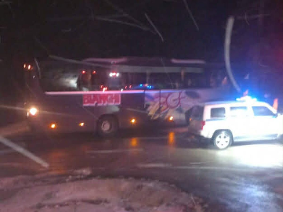 Έντονη χιονόπτωση στο Λαμπίρι ακινητοποίησε λεωφορείο με μαθητές – Άμεση κινητοποίηση της Περιφέρειας Δυτικής Ελλάδος