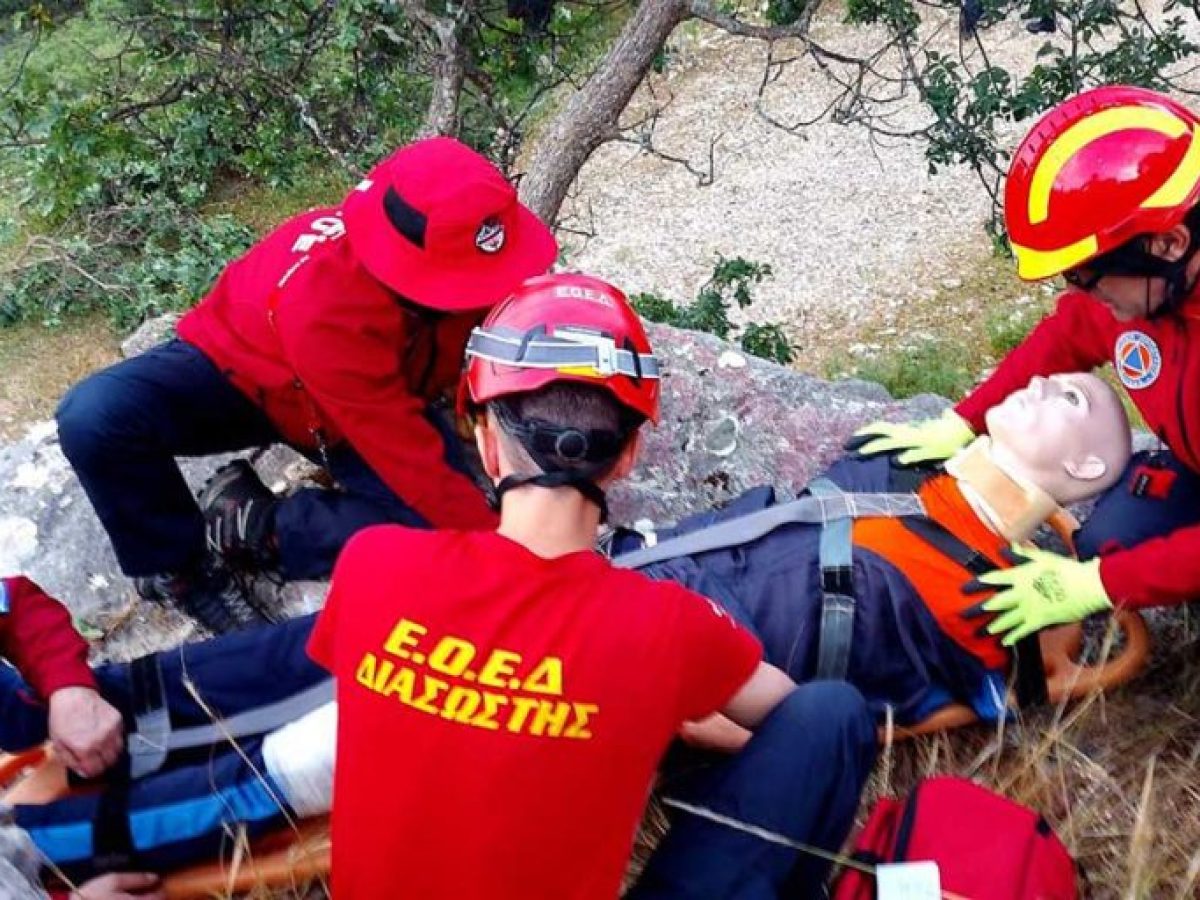 ΕΟΕΔ Μεσολογγίου: Ενισχύεται με 12 αποφοίτους της ειδικότητας «Διασώστης – Πλήρωμα Ασθενοφόρου»