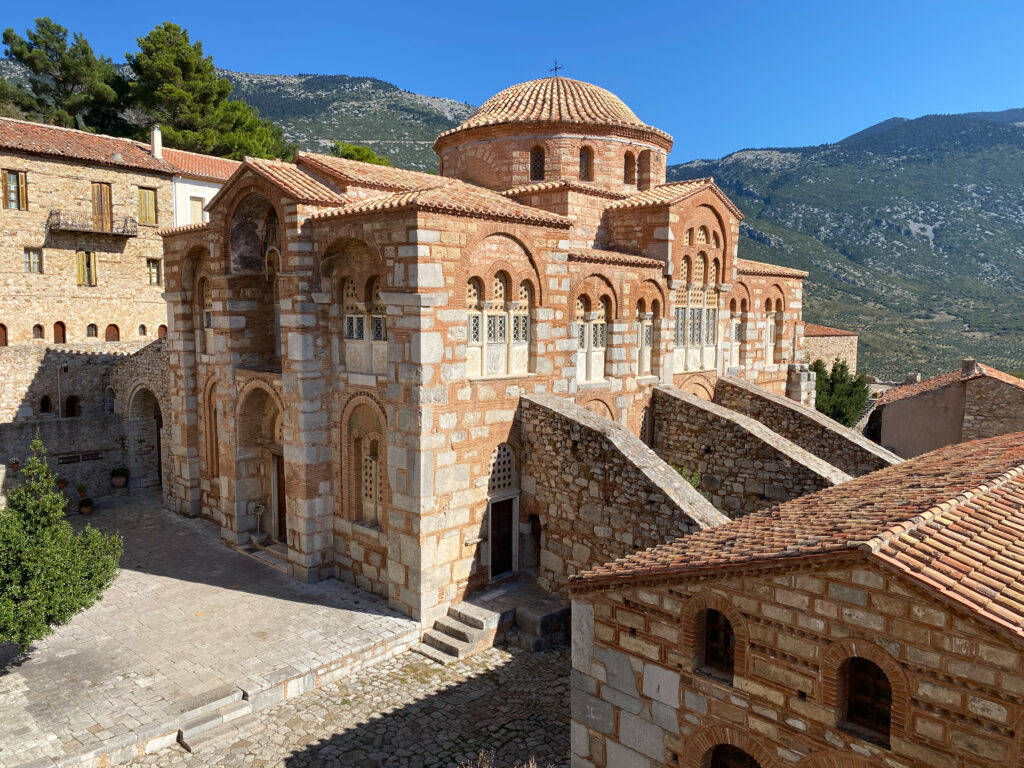 eortasmos-tis-kirixis-tis-epanastasis