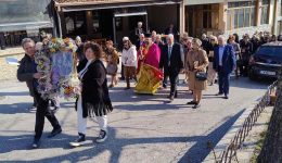 eortastike-sti-diava-i-kiriaki