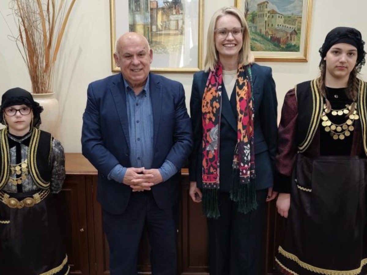 Επίσκεψη της Πρέσβειρας της Ιρλανδίας στον Δήμαρχο Γρεβενών