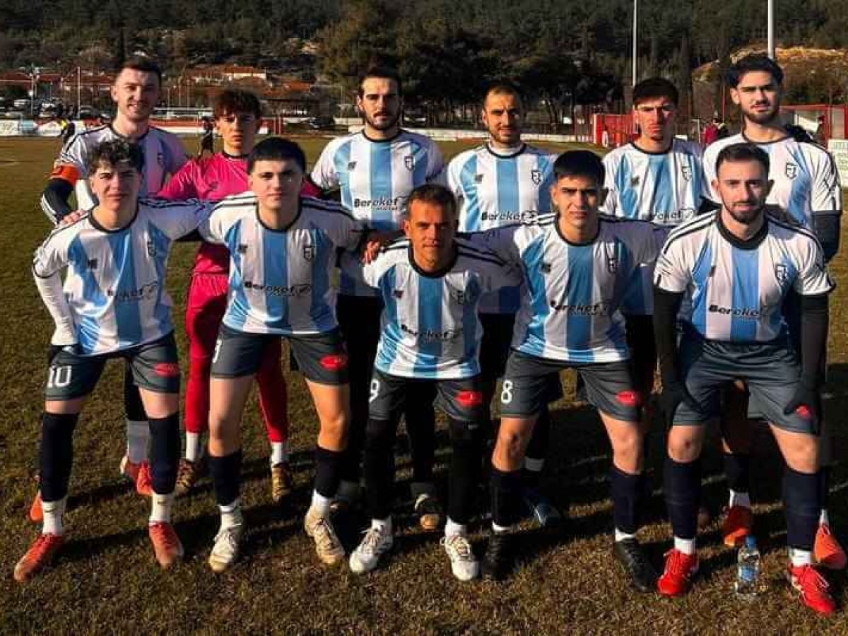 ΕΠΣ Θράκης: Πήρε το ντέρμπι κορυφής με τον Αλανότοπο και ξαναπέρασε πρώτος ο Φιλαθλητικός, «πετάνε» Ακρίτες και Πολύανθος! Τα αποτελέσματα και η βαθμολογία στην Β’ κατηγορία