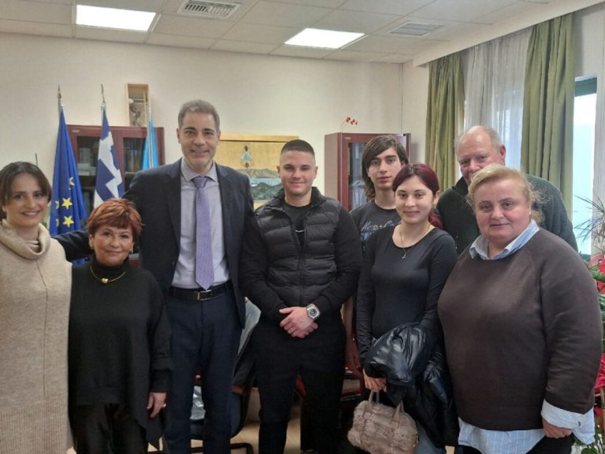 ΕΠΑΛ Αλίμου: Άμεση ανταπόκριση του Κονδύλη στα αιτήματα των μαθητών – Όλο το χρονικό της συνάντησης