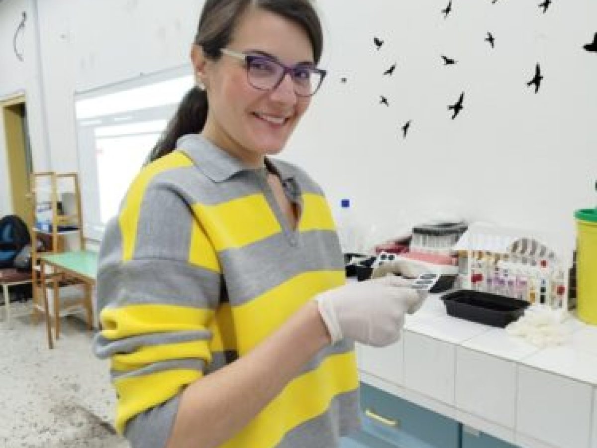 Εσπερινό ΕΠΑ.Λ. Γρεβενών: Εργαστηριακή άσκηση Ανοσολογίας για τη διάγνωση λοιμώδους μονοπυρήνωσης