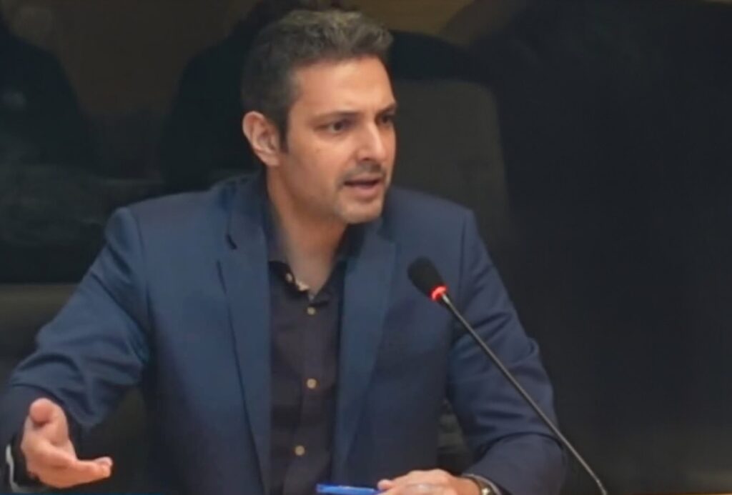 etima-&Alpha;ngelopoulou-gia-idiki-sinedriasi