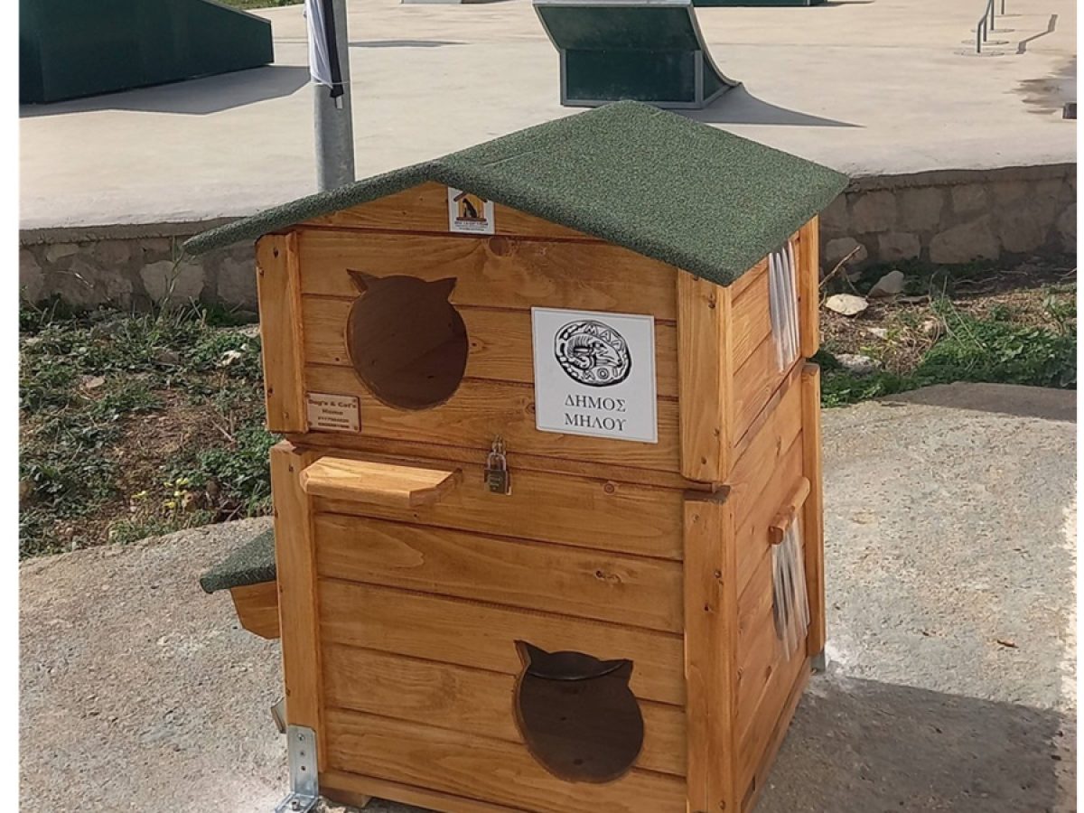 Έτοιμα τα πρώτα σπιτάκια για τα αδέσποτα ζώα του Δήμου Μήλου