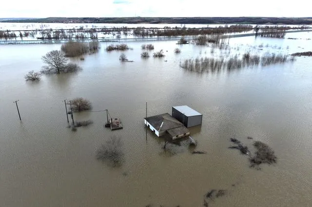 evros-plimmirisan-125.000-stremmata
