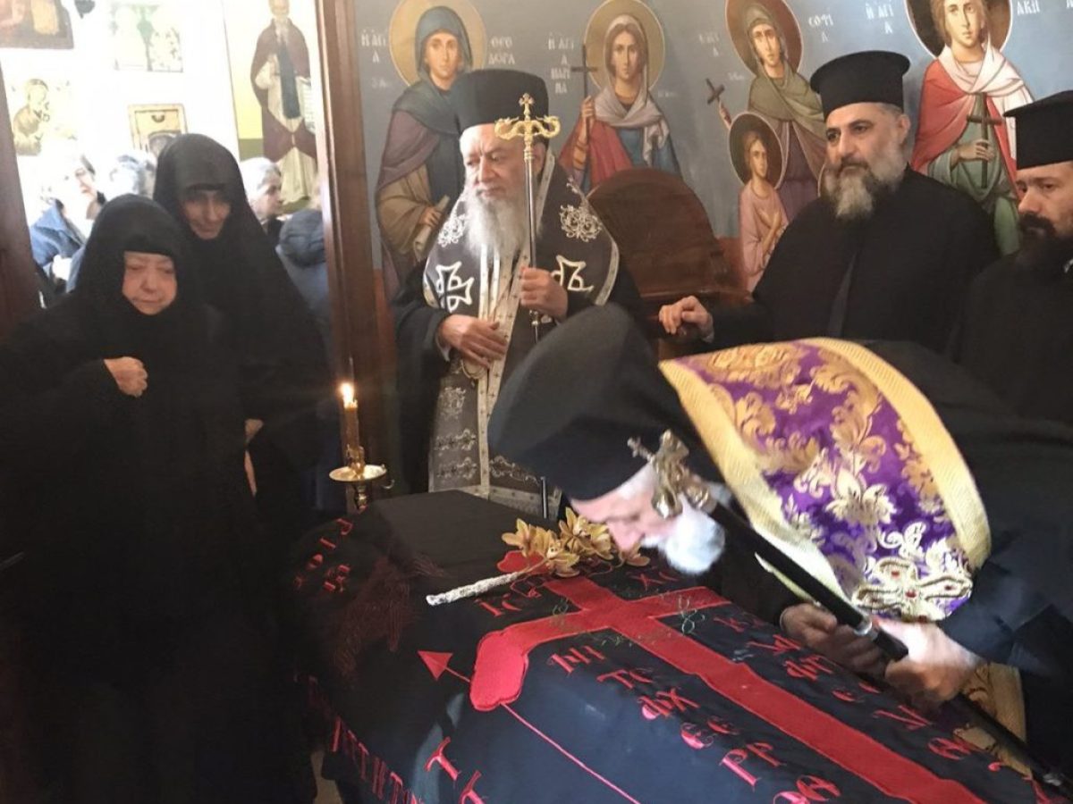 Εύβοια: Θλίψη στην κηδεία της μακαριστής Μοναχής Μακρίνας