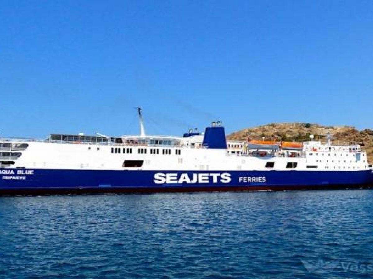 «Φρένο» στην πρώτη επιστροφή του Aqua Blue από τους θυελλώδεις ανέμους | Αναβάλλεται το δρομολόγιο από Λαύριο