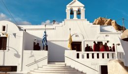 g-stasi-ton-cheretismon-stin