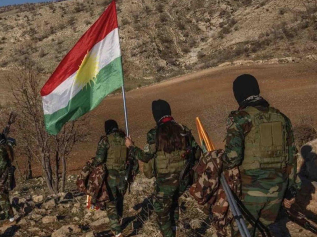 Γεωπολιτική Κλιμάκωση: Ισραηλινή Αεροπορική Υποστήριξη σε Κούρδους Μαχητές στο Δυτικό Ιράν