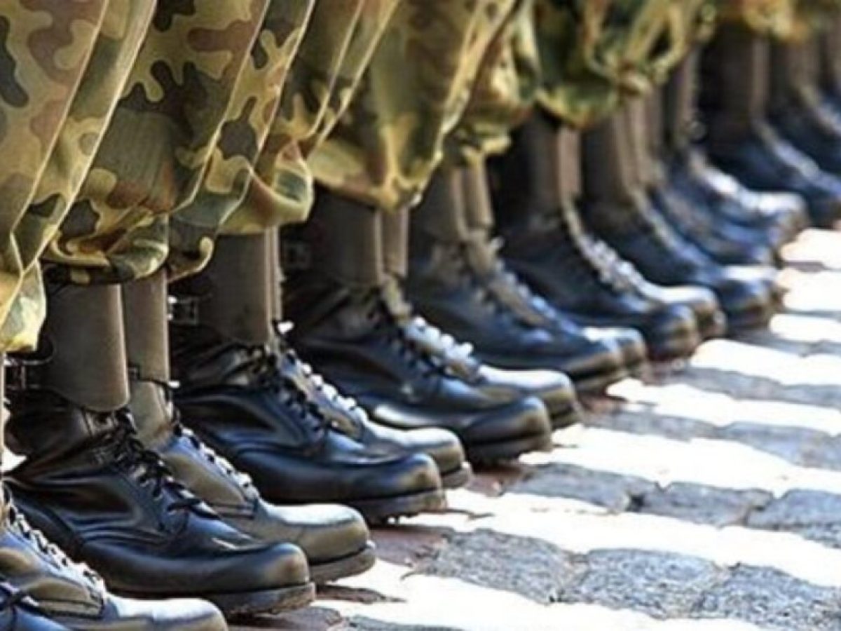 Γυναίκες στα χακί: Το ΓΕΣ προκηρύσσει εθελοντική στράτευση για ηλικίες 20-26 ετών