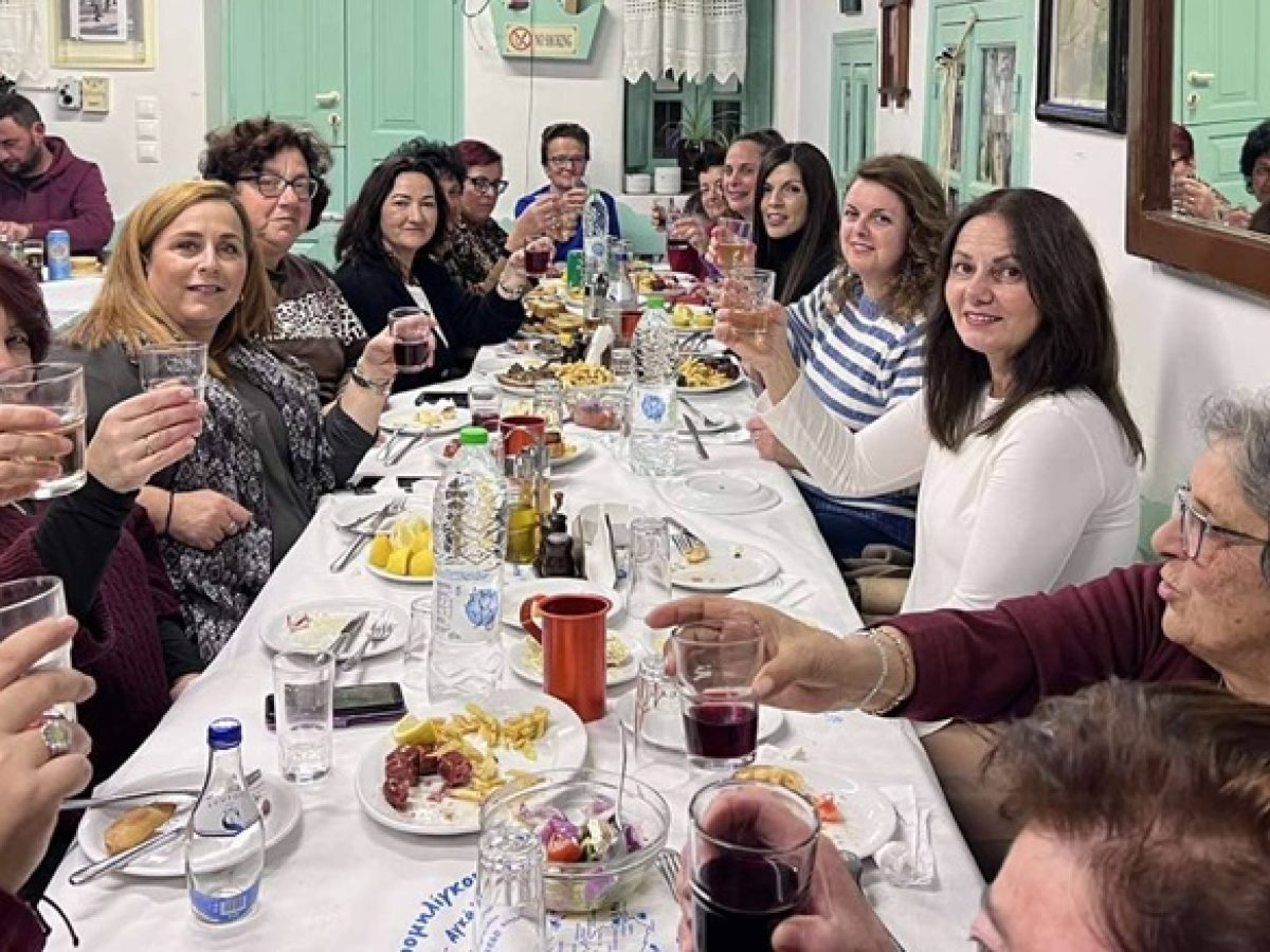 Γιόρτασαν την ημέρα της γυναίκας στην Φολέγανδρο