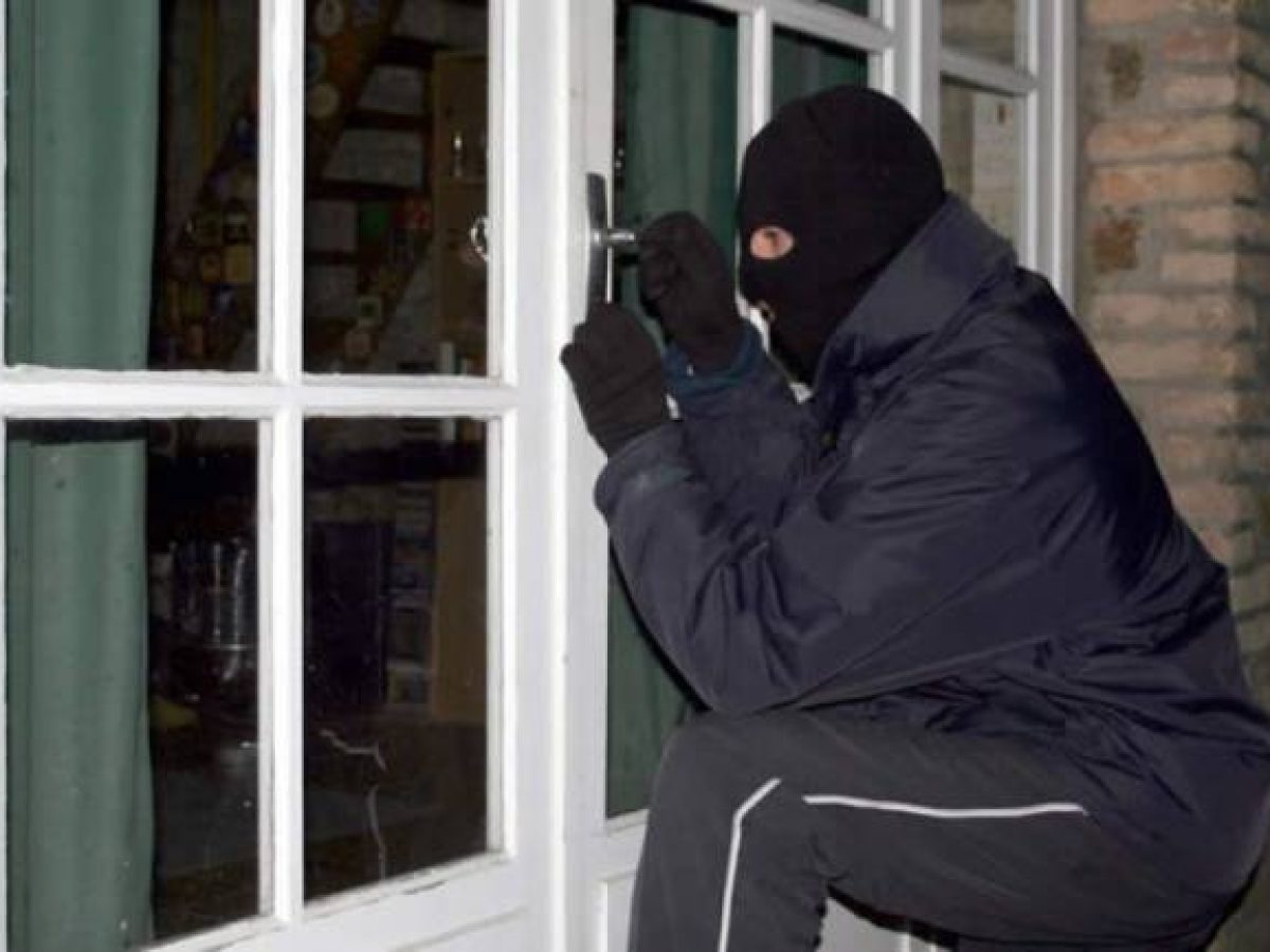 &Gamma;&omicron;&upsilon;&rho;&iota;ά &Mu;&epsilon;&sigma;&omicron;&lambda;&omicron;&gamma;&gamma;ί&omicron;&upsilon;: Ά&gamma;&nu;&omega;&sigma;&tau;&omicron;&iota; &delta;&iota;έ&rho;&rho;&eta;&xi;&alpha;&nu; &pi;&alpha;&iota;&delta;&iota;&kappa;ό &sigma;&tau;&alpha;&theta;&mu;ό &kappa;&alpha;&iota; έ&kappa;&lambda;&epsilon;&psi;&alpha;&nu; &tau;&rho;ό&phi;&iota;&mu;&alpha;