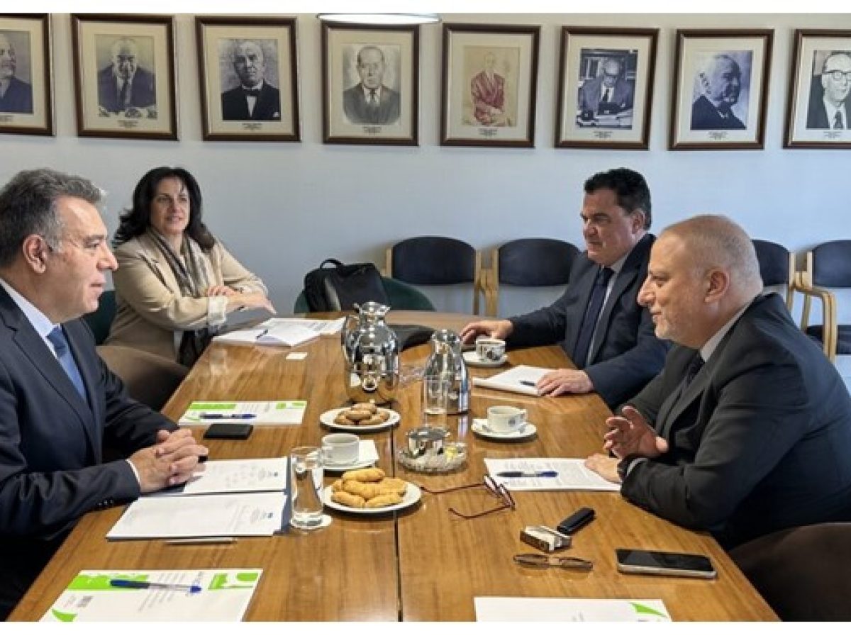«Η ακτοπλοΐα είναι ζήτημα επιβίωσης για το νησιωτικό χώρο – Πρωτοβουλία του Μάνου Κόνσολα για να αναδειχθούν τα προβλήματα της ακτοπλοΐας στη νέα εποχή»
